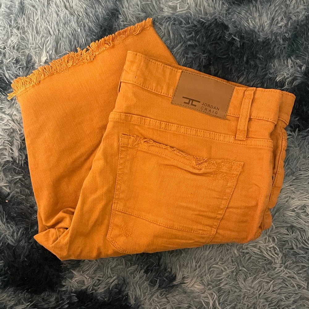 Men’s Jordan Craig distressed Wheat Shorts - Size 34🔥